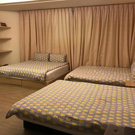 Ferienwohnung Mickey House-Fuxing Taichung Exterior foto